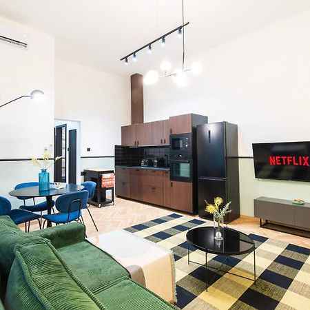 Luxury Peaceful Apartment By The St Stephen'S Basilica Budapeşte Dış mekan fotoğraf