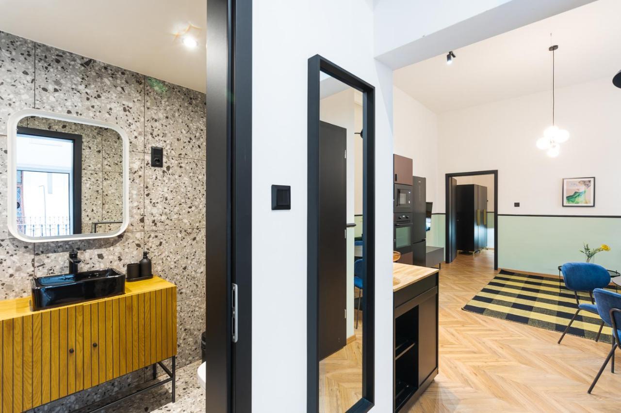 Luxury Peaceful Apartment By The St Stephen'S Basilica Budapeşte Dış mekan fotoğraf
