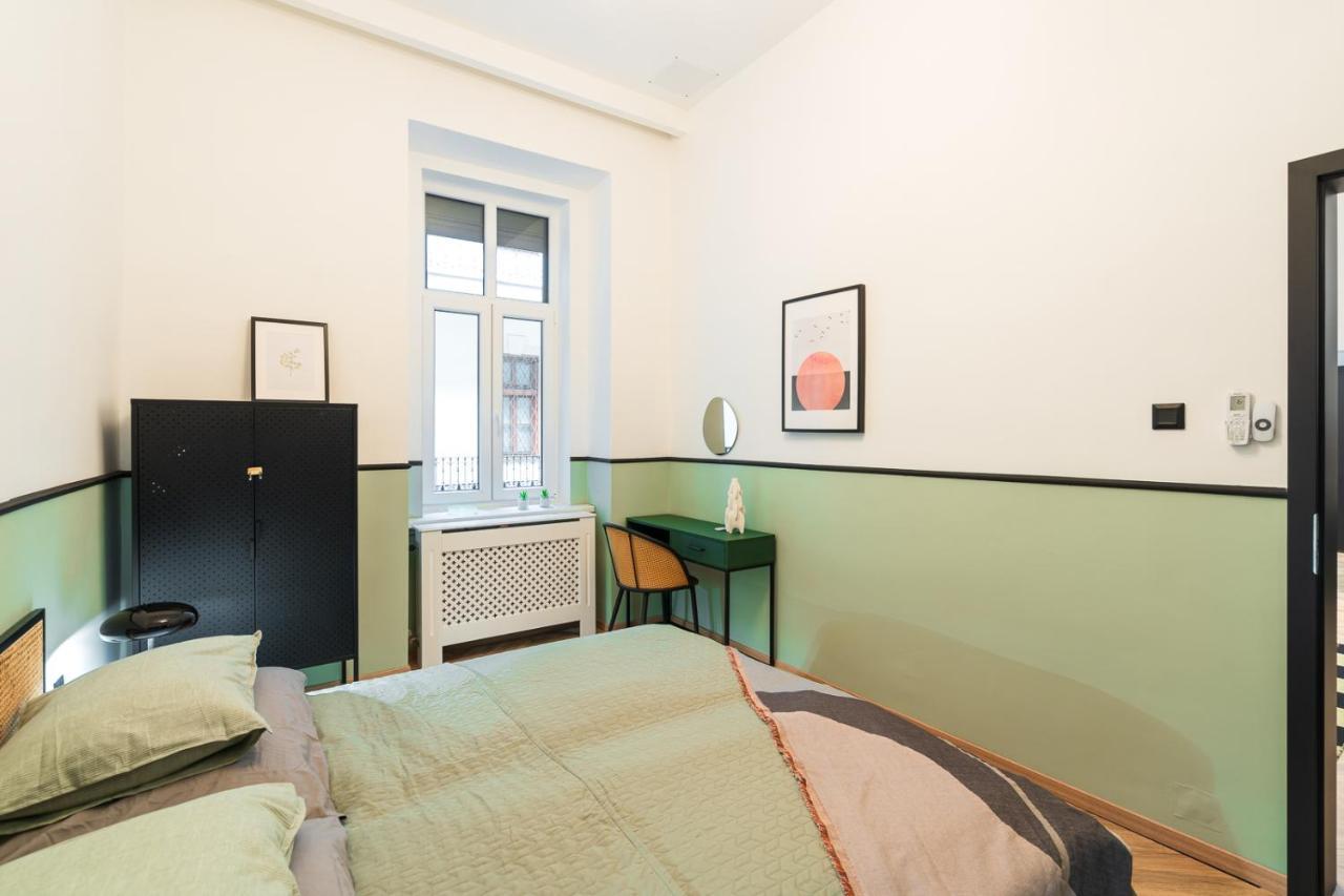 Luxury Peaceful Apartment By The St Stephen'S Basilica Budapeşte Dış mekan fotoğraf