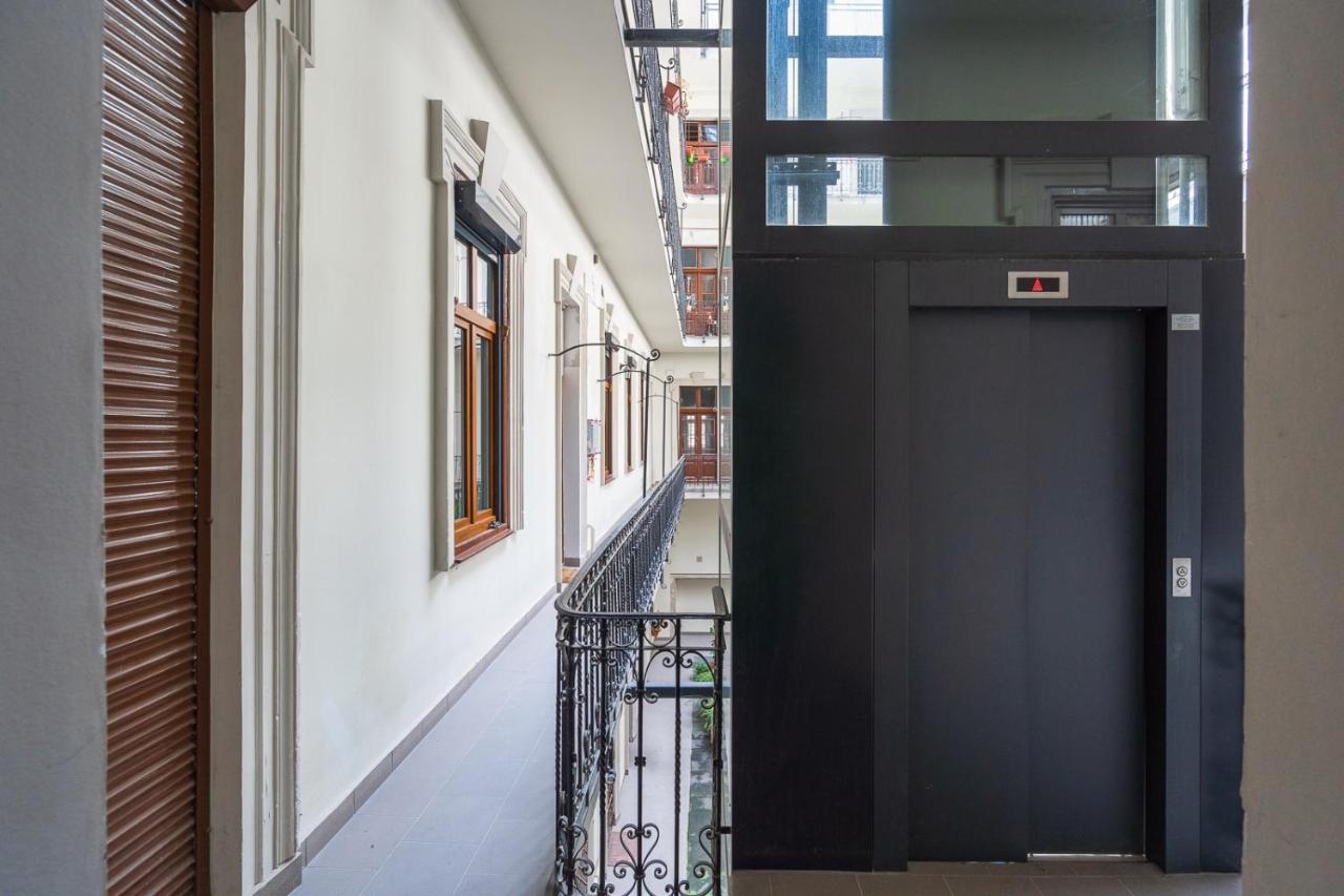 Luxury Peaceful Apartment By The St Stephen'S Basilica Budapeşte Dış mekan fotoğraf